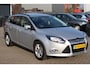Ford Focus Wagon 1.0 EcoBoost Titanium Trekhaak, Stoelverwarming, Lichtmetalen wielen, Climate control
