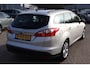 Ford Focus Wagon 1.0 EcoBoost Titanium Trekhaak, Stoelverwarming, Lichtmetalen wielen, Climate control