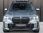 BMW X5 XDRIVE 50e | M-SPORT PRO | LUCHTVERING | HARMAN/KARDON | HEAD-UP | COMFORT ACCESS | SOFT-CLOSE | TREKHAAK | ICONIC GLOW | M-SPORT BRAKE | PANORAMADAK | COMFORT SEATS | AMBIANCE INTERIEUR | ADAPTIVE LED | DRIVING ASSISTANT PROF. | DAB+ | HARMAN/KARDON |
