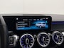 Mercedes-Benz GLB 200 Business Solution Luxury | Trekhaak | Schuifdak | Cruise Control | Camera | Stoelverw. | CarPlay |