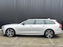 Volvo V90 T6 AWD Recharge Plus Dark / Panoramisch Dak / Luchtvering / 20” / 360 camera / Alarm