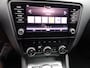 Skoda Octavia Combi 1.0 TSI Greentech Ambition Business Automatische airco, navigatie, parkeersensoren, cruise controle, licht metalen velgen, stoel verwarming, enz.