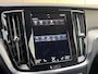 Volvo S60 2.0 B3 R-Design | Stoel en stuurwiel verwarming | Sportstoelen | Adaptieve Cruise control | BLIS | Trekhaak semi elektrisch | Apple carplay/Android auto |