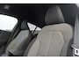 Volvo XC40 2.0 B3 163pk Core Business Edition | 18 inch Glossy Black velgen | 360 graden camera | Power Seats | Stoel- + stuurverwarming | Achterbankverwarming | Harman Kardon