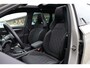 Skoda Karoq 1.5 TSI ACT Sportline Business DSG | Panorama | Trekhaak | Dealer Onderhouden | 1e Eigenaar