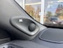 Toyota Yaris 1.5 Hybrid Executive Bi-Tone | Apple CarPlay/Adnroid auto | Achteruitrijcamera | Parkeersensoren | Verwarmde voorstoelen