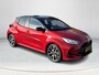 Toyota Yaris 1.5 Hybrid Executive Bi-Tone | Apple CarPlay/Adnroid auto | Achteruitrijcamera | Parkeersensoren | Verwarmde voorstoelen