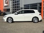 Volkswagen Golf 1.4 eHybrid Style / Trekhaak/ Allseasonbanden / Egonomische Stoelen / Stoelverwarming
