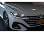 Volkswagen Arteon Shooting Brake 1.4 TSI eHybrid R-Line Business+ Pano | Head-Up | 360° Camera | Sportstoelen | Trekhaak | Memorystoel | Leer | Carplay | Keyless | 19" LMV | PDC V+A