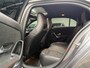 Mercedes-Benz A-klasse 200 Business Solution AMG Pakket Camera/Ambiente/Keyless