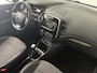 Renault Captur 0.9 TCe Intens | Navigatie | Parkeersensoren achter | Cruise control | Lichtmetalen velgen 17" |