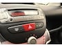 Peugeot 107 1.0-12V XS 68 PK | Handgeschakeld | 5-Deurs | Airco | Elektrische ramen |Toerenteller | Radio/CD speler | USB | AUX |