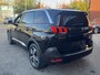 Peugeot 5008 1.2 PureTech Allure // 7 PERSOONS!! // NAVI // CAMERA // CLIMA // CRUISE // LEDER // DODENHOEK SENSOR //