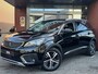 Peugeot 5008 1.2 PureTech Allure // 7 PERSOONS!! // NAVI // CAMERA // CLIMA // CRUISE // LEDER // DODENHOEK SENSOR //