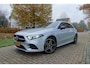 Mercedes-Benz A-klasse 250 e Business Solution AMG Limited | Pano