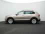 Volkswagen Tiguan 1.5 TSI 150 pk DSG ACT Comfortline | Trekhaak | Achteruitrijcamera | Navigatie | Adaptive Cruise |