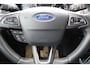 Ford EcoSport 1.0 EcoBoost Titanium , 125pk Hoge zit , slechts 39899km Climate control , Trekhaak , Navigatie , Bluetooth Parkeersensoren achter , Cruise control