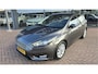 Ford Focus 1.5 Titanium *AUTOMAAT*Keyless entry* Navigatie * Acteruitrijcamera* Climaat Controle * Elektrische Ramen V+A*Nw Distr.snaar* NETTE auto* BOVAG