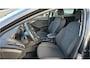 Ford Focus 1.5 Titanium *AUTOMAAT*Keyless entry* Navigatie * Acteruitrijcamera* Climaat Controle * Elektrische Ramen V+A*Nw Distr.snaar* NETTE auto* BOVAG