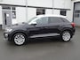 Volkswagen T-Roc 1.5 TSI Style Business Navigatie, carplay, trekhaak, licht metalen velgen, parkeersensoren voor en achter, stoel verwarming, automaat, enz.