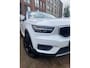 Volvo XC40 1.5 T2 Momentum | Trekhaak | Navigatie | Android Auto - Apple Carplay | 19inch LM | PDC achter |
