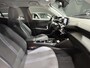 Peugeot e-2008 EV Allure 50 kWh SOH 90% I 3-FASE I 17'' LMV I DIGI DASHB. I ORG.NL + NAP