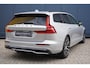 Volvo V60 2.0 T6 Plug-in hybrid AWD Plus Dark | Trekhaak | Stoelventilatie | Lightning | Parkeercamera | Pilot Assist