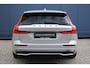 Volvo V60 2.0 T6 Plug-in hybrid AWD Plus Dark | Trekhaak | Stoelventilatie | Lightning | Parkeercamera | Pilot Assist