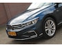 Volkswagen Passat Variant 1.4 TSI PHEV GTE | Pano | Camera | ACC