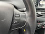 Peugeot 2008 1.2 PureTech Active / Cruise Controle / Panorama dak / PDC Achter / Telefoon / Navigatie / Airco / Trekhaak