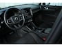 Volvo XC40 1.5 T2 Momentum Core | Navigatie| Park Assist Camera| Elektrische bedienbare achterklep|