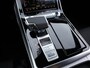 Audi Q8 Pro Line S Competition 60 TFSI e 360 kW / 490 PK | Head up | Pano dak | Assistentie plus | Vierwielsturing | Trekhaak |