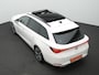 SEAT Leon Sportstourer 1.0 eTSI 110 pk DSG FR Business Intense | Panoramadak | Stuur-/stoelverwarming | Achteruitrijcamera | Navigatie | Adaptive Cruise