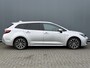 Toyota Corolla Touring Sports BJR 2020 2.0 Hybrid 153 PK Business Plus TREKHAAK | TELEFONIE | CAMERA | STOELVERWARMING