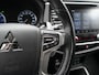 Mitsubishi Outlander 2.4 Intense Plug In Hybrid 225pk Dealer O.H. PHEV | Cruise Control | Camera | Alcantara Sporstoelen Verwarmd | Keyless | Apple Carplay | Navigatie | DAB |