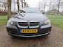 BMW 3-Serie 325i Dynamic Executive 218 PK!! Automaat Ecc Cruisecontrol Leer Sport Interieur Navigatie Pdc Lm Velgen Trekhaak