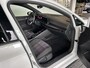 Volkswagen Golf 2.0 TSI GTI DSG Panodak / IQ / DCC / Harman Kardon /1 jaar volledige Bovag Garantie / Keyless entry / Spiegelpakket