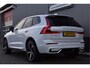 Volvo XC60 2.0 T6 Plug-in hybrid AWD R-Design VOL! Luchtvering, Trekhaak, Head-up, Panorama, Contourstoelen, Memory, 21 inch