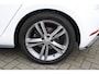 Volkswagen Golf 1.5 TSI Highline Business R - AUTOMAAT - NAVIGATIE - PDC - VIRTUAL COCKPIT - KEYLESS