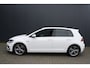 Volkswagen Golf 1.5 TSI Highline Business R - AUTOMAAT - NAVIGATIE - PDC - VIRTUAL COCKPIT - KEYLESS