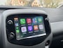 Toyota Aygo 1.0 VVT-i x-joy | Automaat! | Climate | Carplay | Camera | Bicolor velgen | Nog veel meer!