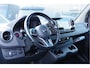 Mercedes-Benz Sprinter 319 3.0 CDI V6 L2H2 AUT. LED, 360 CAMERA, ADAPT. CRUISE, TREKHAAK, MBUX 10'', STANDKACHEL, NAVI, CLIMA, PARKEERSENSOREN, APPLE CARPLAY, STOELVERWARMING