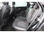 Hyundai ix35 1.6i-135pk GDI Business Edition. Keurig nette en stoere hoogzitter ! Trekhaak, Volautm. airco, Cruise control, Navigatie, Camera, LM wielen, Metallic lak etc.