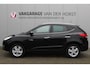Hyundai ix35 1.6i-135pk GDI Business Edition. Keurig nette en stoere hoogzitter ! Trekhaak, Volautm. airco, Cruise control, Navigatie, Camera, LM wielen, Metallic lak etc.