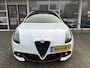 Alfa Romeo Giulietta 1.6 JTDm Automaat, Pano, Leer, Pdc, LM..