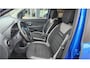 Dacia Lodgy 1.2 TCe Stepway 7p. Airco, Voorstoelen verwarmd, Multimediasysteem, Navigatie, , Cruise control, Achteruitrijcamera, Parkeersensoren, Elektrische ramen en spiegels, Lichtmetalen velgen, BOVAG GARANTIE