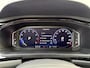 Volkswagen T-Roc 1.5 TSI R-Line blackstyle Carplay Camera Automaat