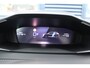 Peugeot 2008 1.2 Hybrid 136 Allure | Airco (automatisch) | Apple Carplay/Android Auto|telefoonintegratie premium | Armsteun achter
