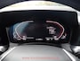 BMW 3-Serie 318i SPORTLINE VIRTUAL/DAB/CARPLAY/SFEERVERLICHTING/SPORTSTOEL