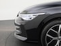 Volkswagen Golf 1.5eTSI/150PK Style DSG edition 50 · Panoramadak · Camera · Apple/Android Car Play · Head-up Display · Navigatie · Massagefunctie · Garantie tot oktober 2026